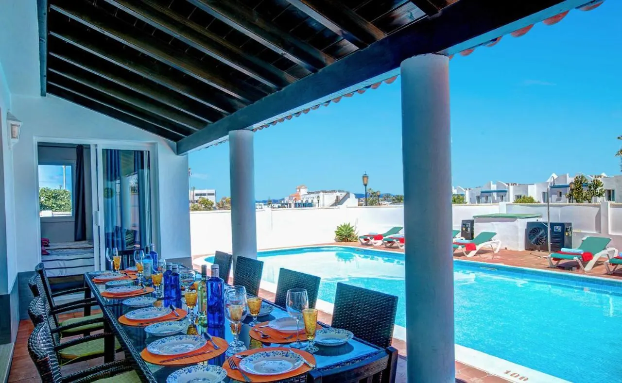 Villa Esmeralda Corralejo 0*,  Spain